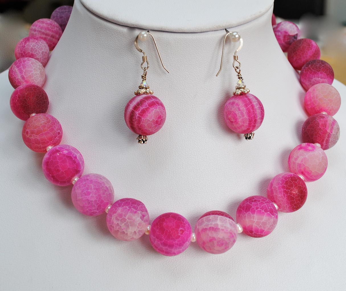 Matte Pink Agate Necklace with 